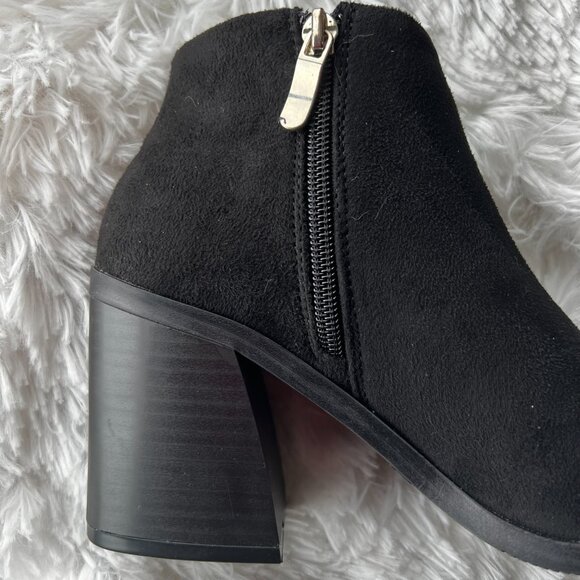 FAUX SUEDE ANKLE BOOT   NWT SIZE 7 - Picture 5 of 9